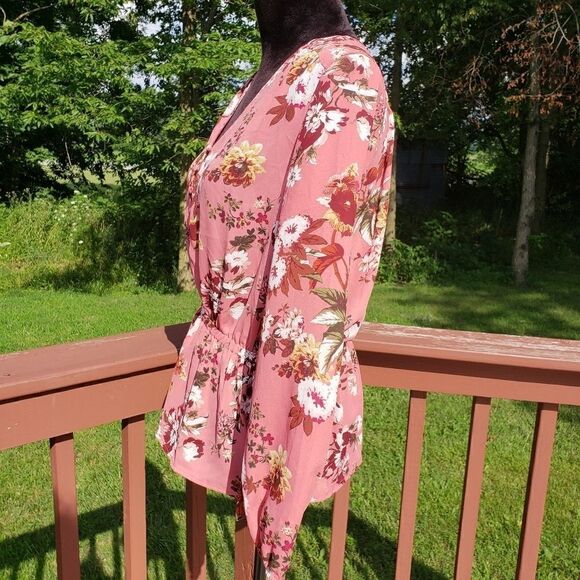 A.N.A Floral Peplum Blouse | Pink Long Sleeve | Size Small - Picture 9 of 15